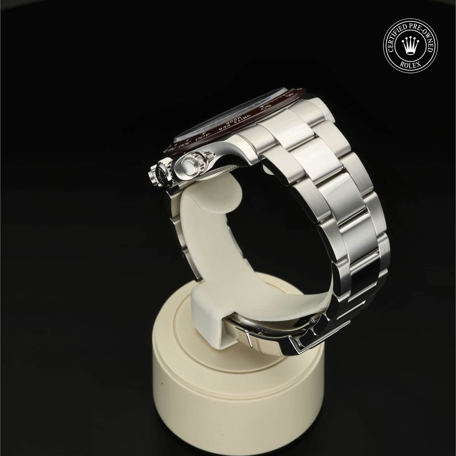 Rolex Cosmograph Daytona in Platinum, 116506 - Bucherer