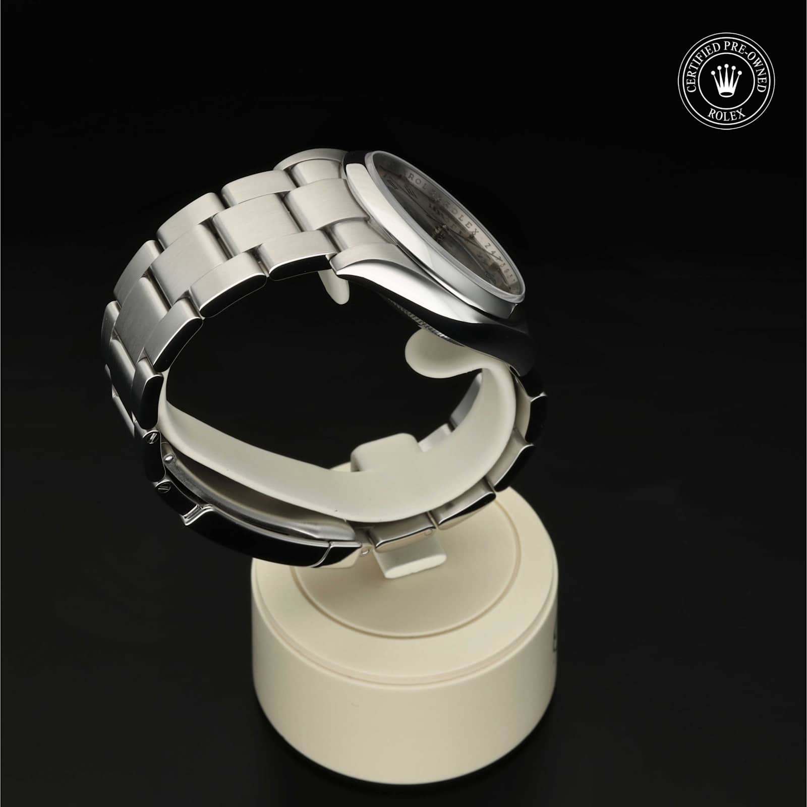 Rolex Oyster Perpetual in Steel, 114200 - Bucherer