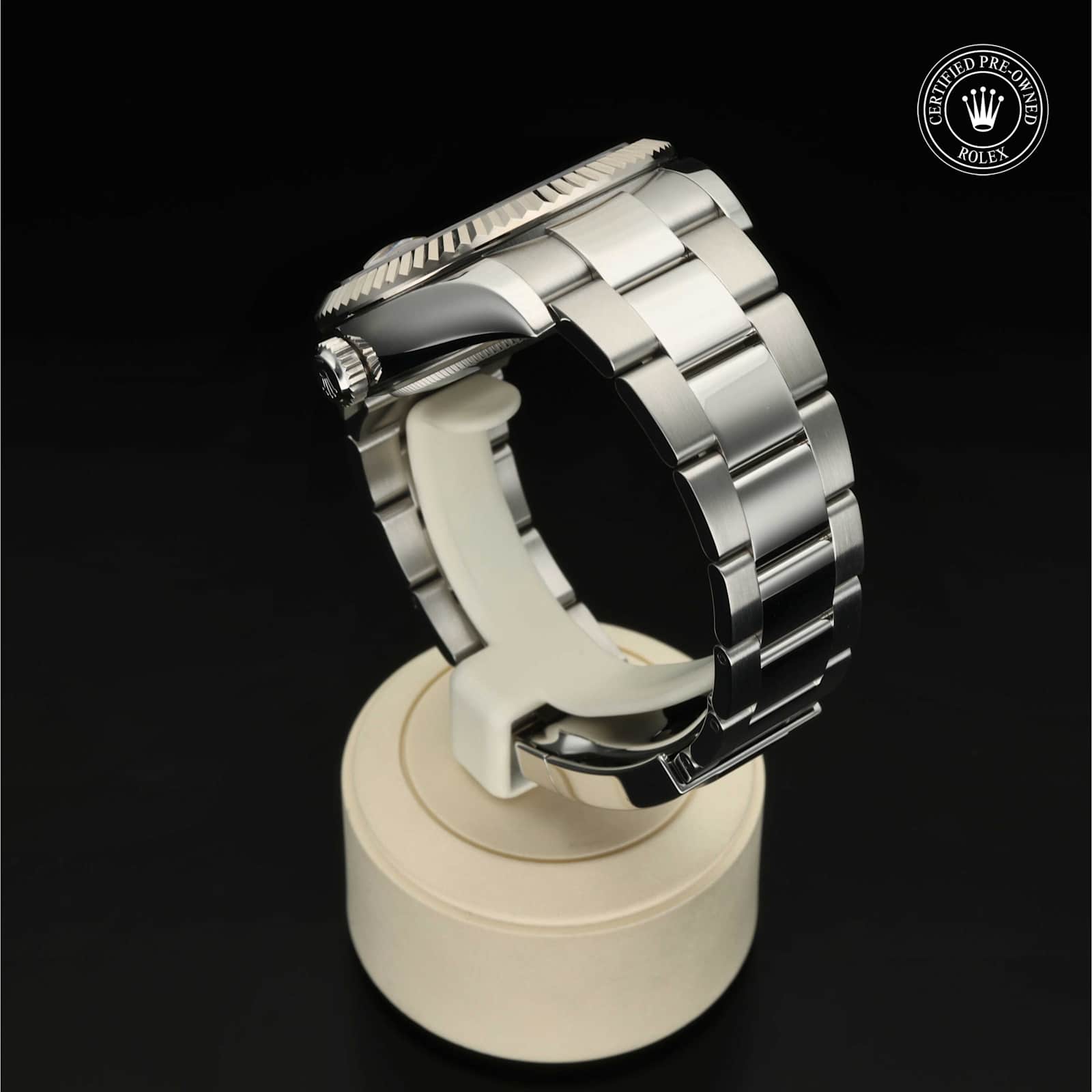 Rolex Sky-Dweller in Steel, 326934 - Bucherer