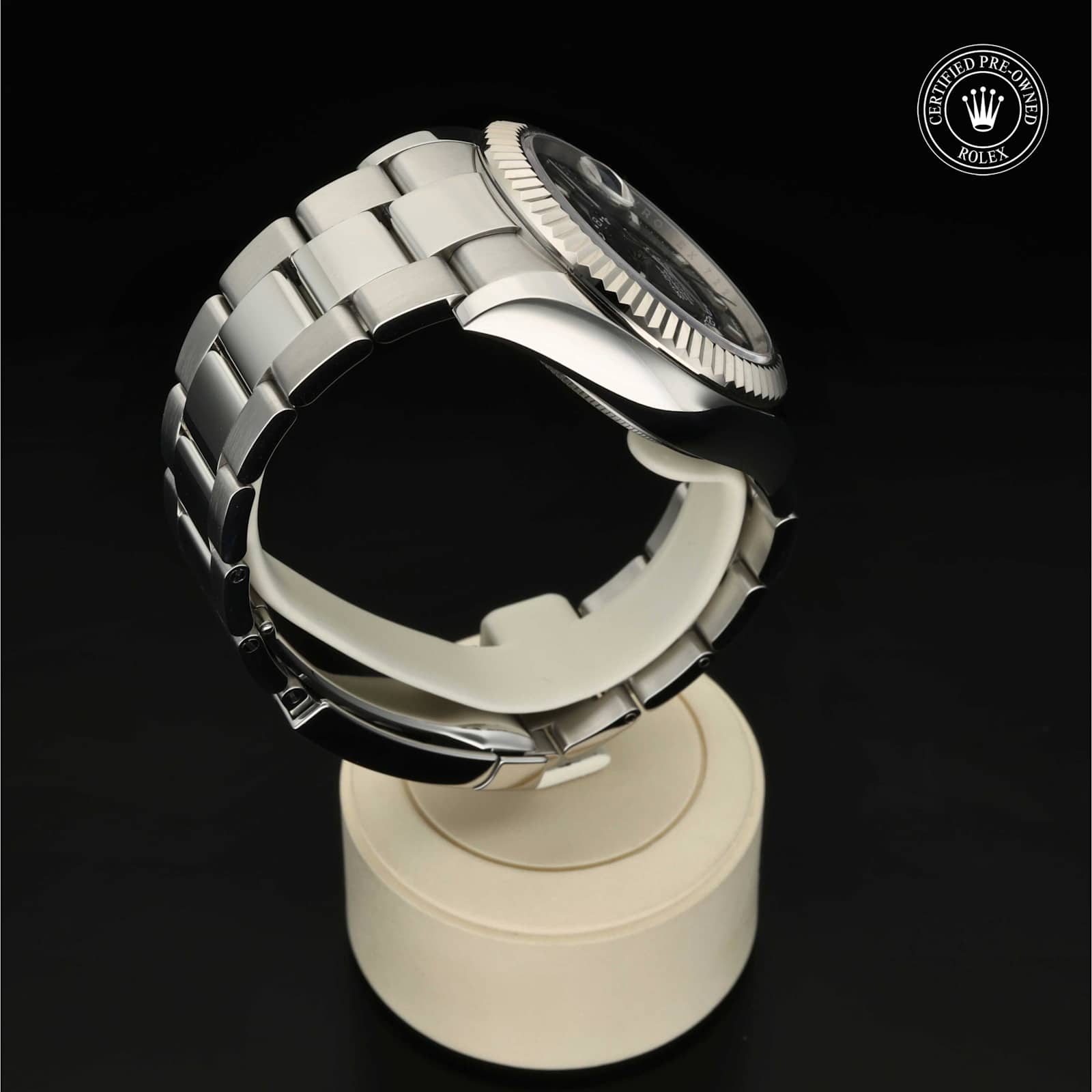 Rolex Sky-Dweller in Steel, 326934 - Bucherer