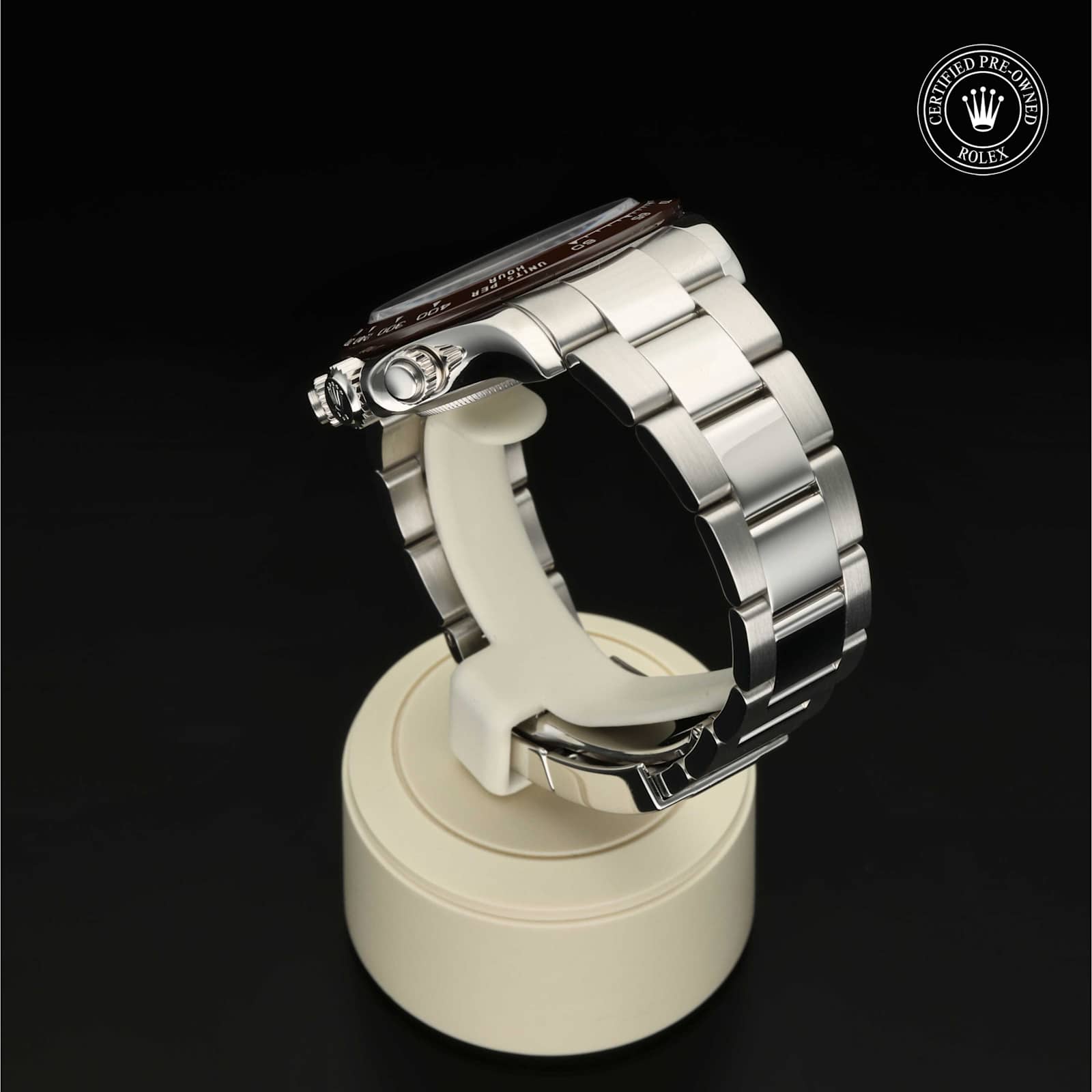 Rolex Cosmograph Daytona in Platinum, 116506 - Bucherer