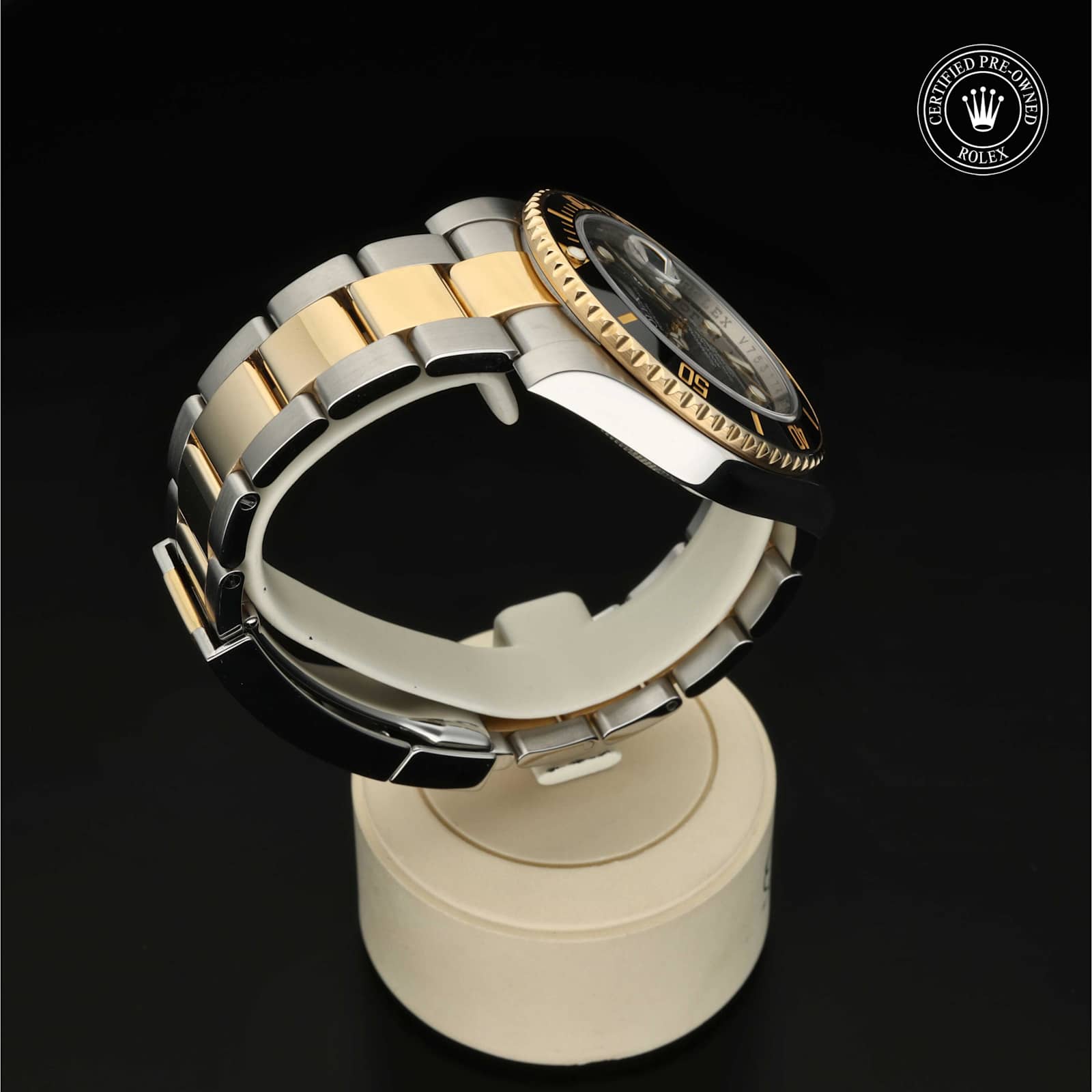 Rolex Submariner Date in Bicolour, 116613 - Bucherer
