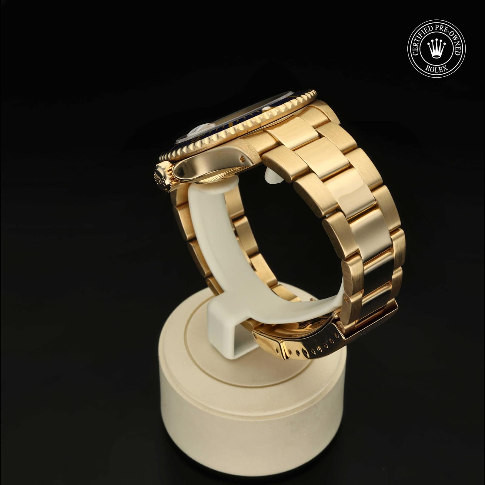 Rolex Submariner Date in Yellow Gold, 16618 - Bucherer