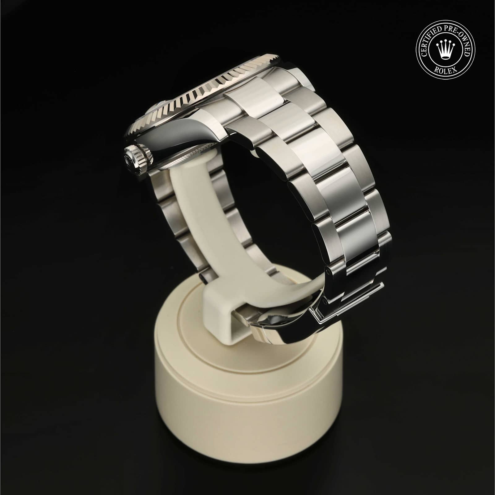 Rolex Sky-Dweller in Steel, 326934 - Bucherer