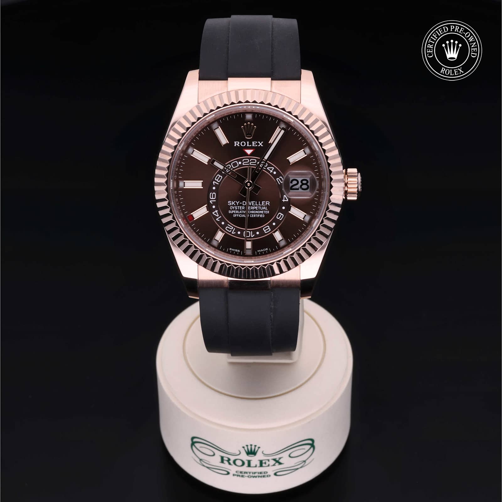Rolex Sky-Dweller in Rose gold, 326235 - Bucherer