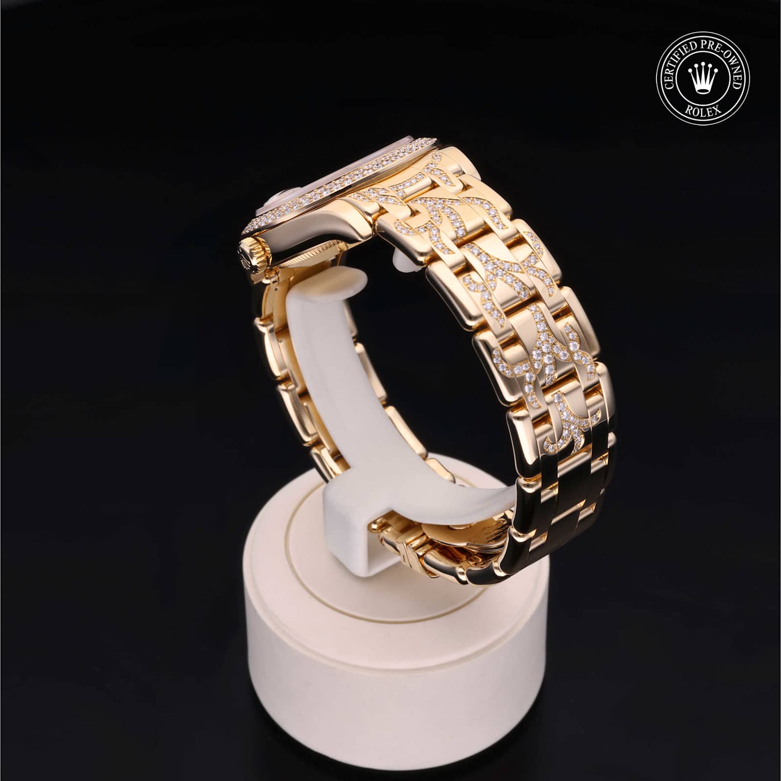 Rolex Pearlmaster in Yellow gold, 81338 - Bucherer