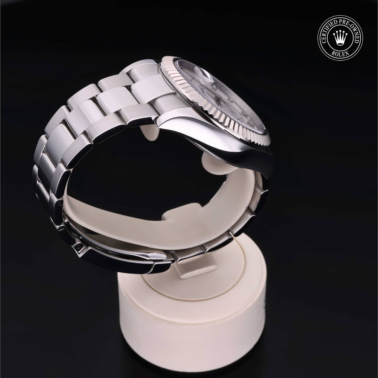 Rolex Sky-Dweller in Stainless steel, 326934 - Bucherer