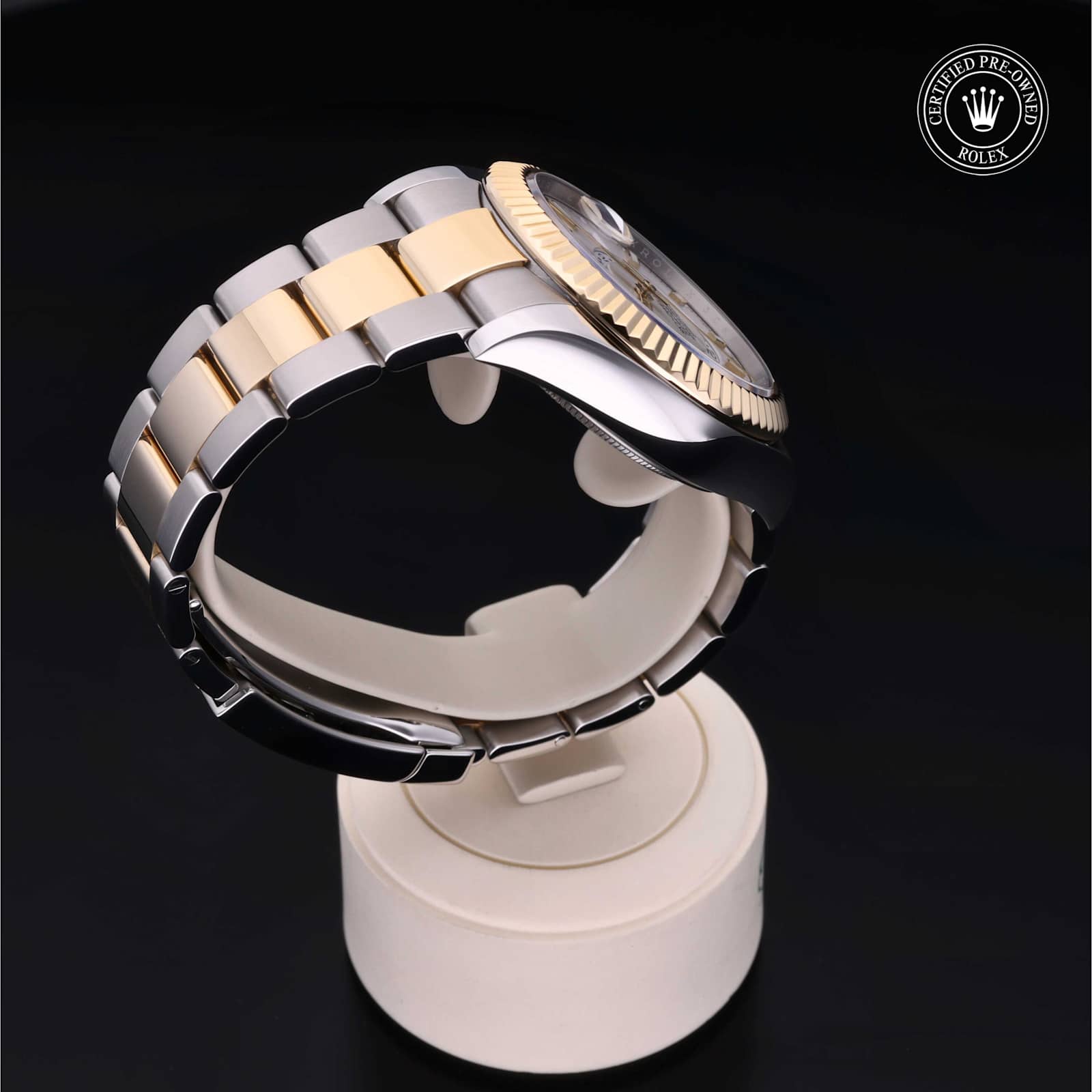 Rolex Sky-Dweller in Bicolour, 326933 - Bucherer