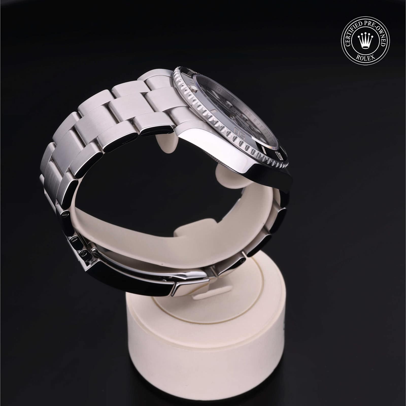 Rolex Submariner in Stainless steel, 124060 - Bucherer