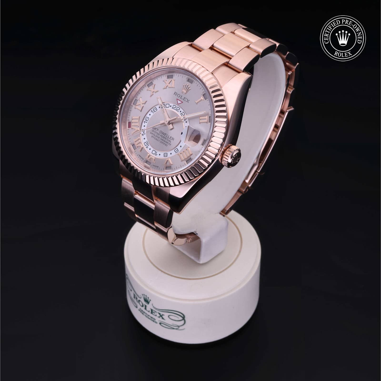 Rolex Sky-Dweller in Rose Gold, 326935 - Bucherer