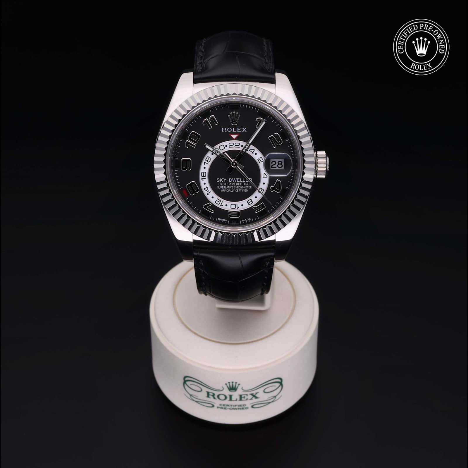 Rolex Sky-Dweller in White Gold, 326139 - Bucherer