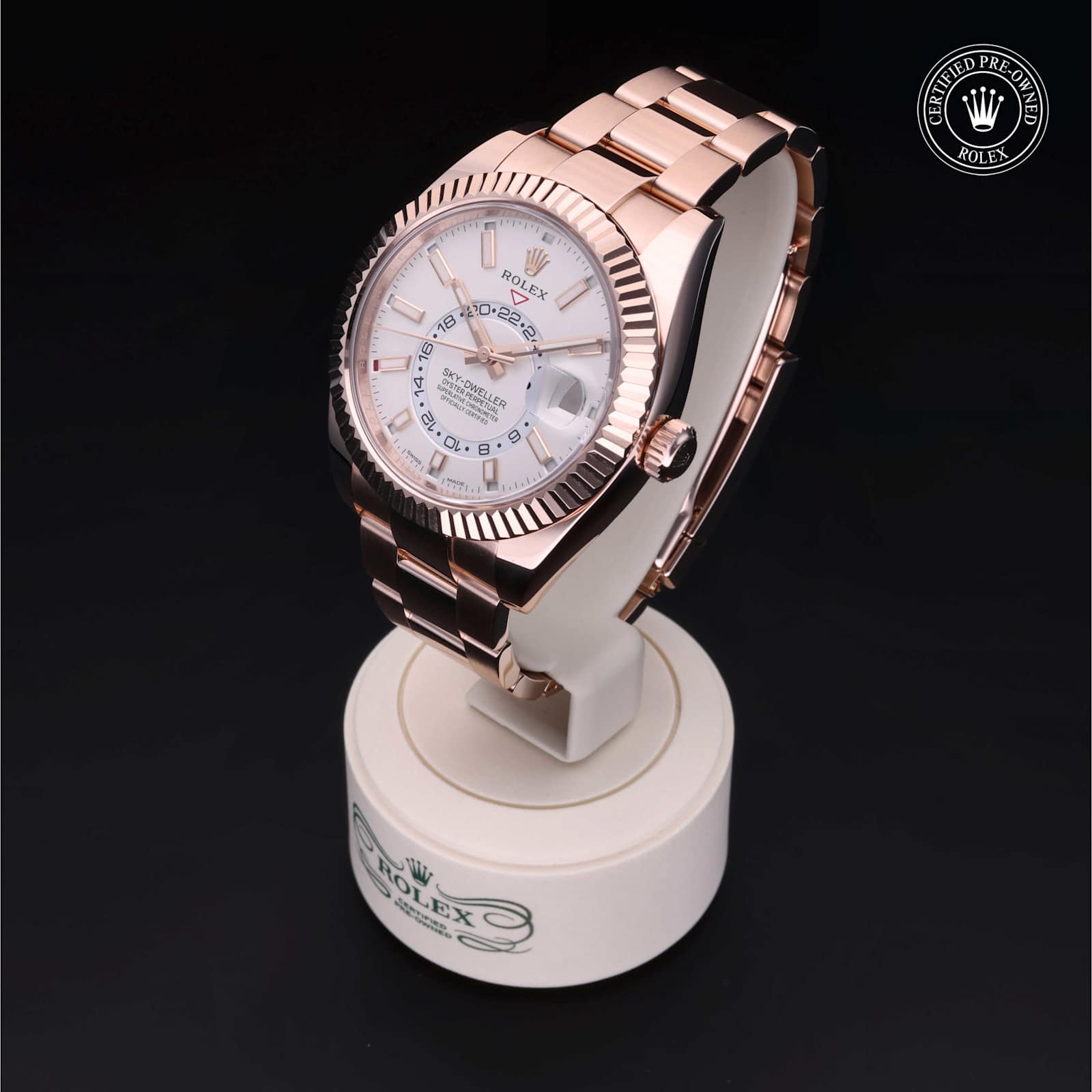 Rolex Sky-Dweller in Rose Gold, 326935 - Bucherer