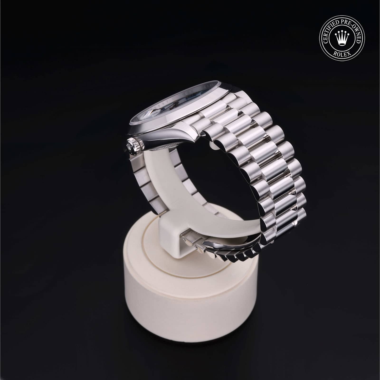 Rolex Day-Date in Platinum, 228206 - Bucherer