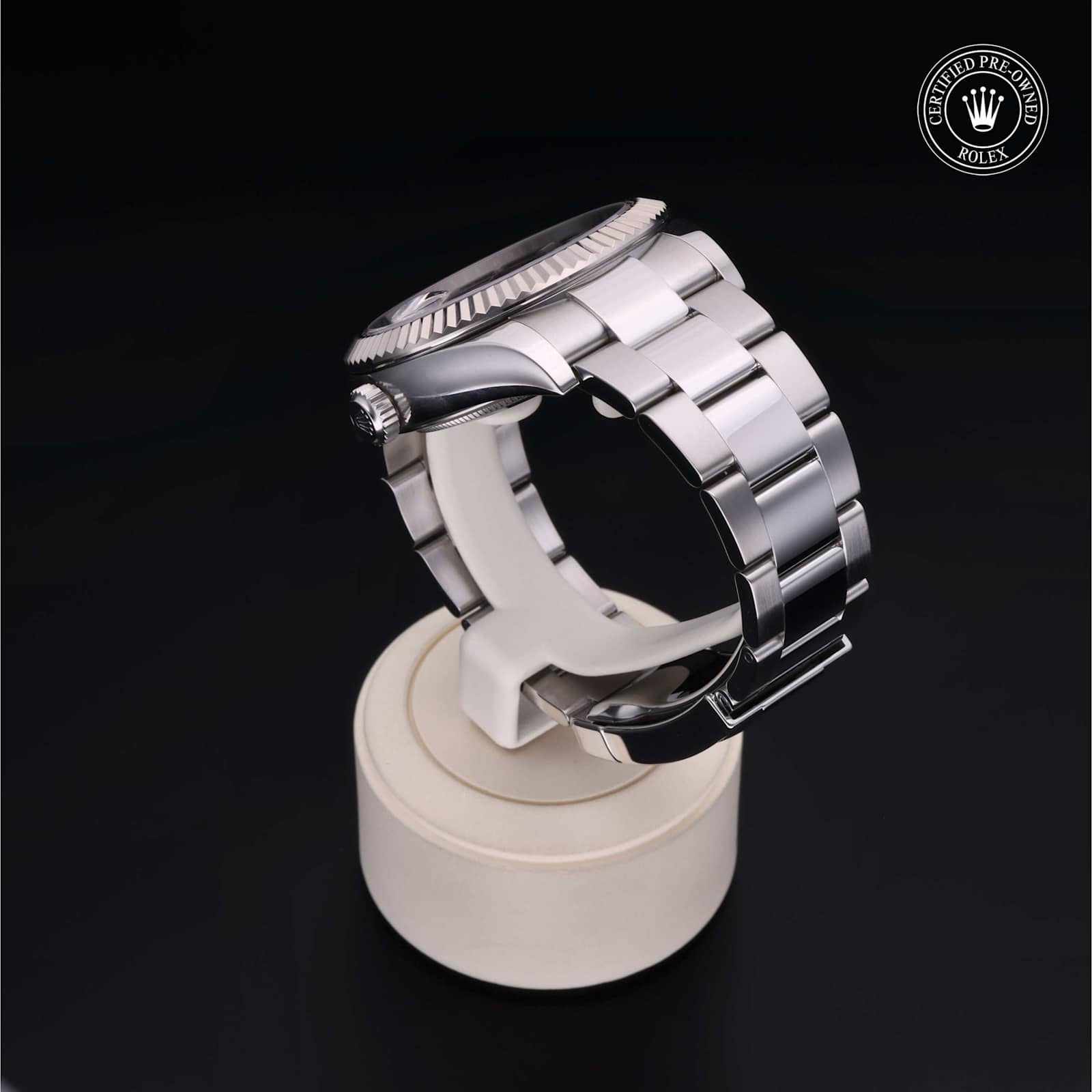 Rolex Sky-Dweller in Steel, 326934 - Bucherer