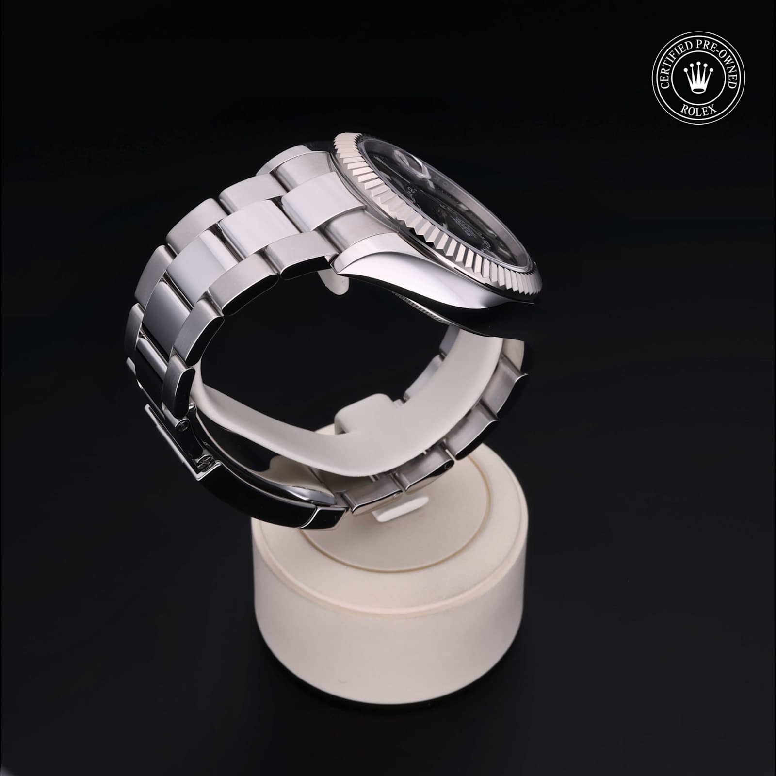 Rolex Sky-Dweller in Steel, 326934 - Bucherer
