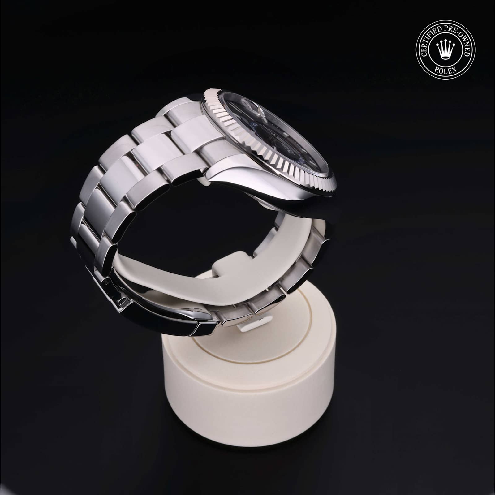 Rolex Sky-Dweller in Steel, 326934 - Bucherer