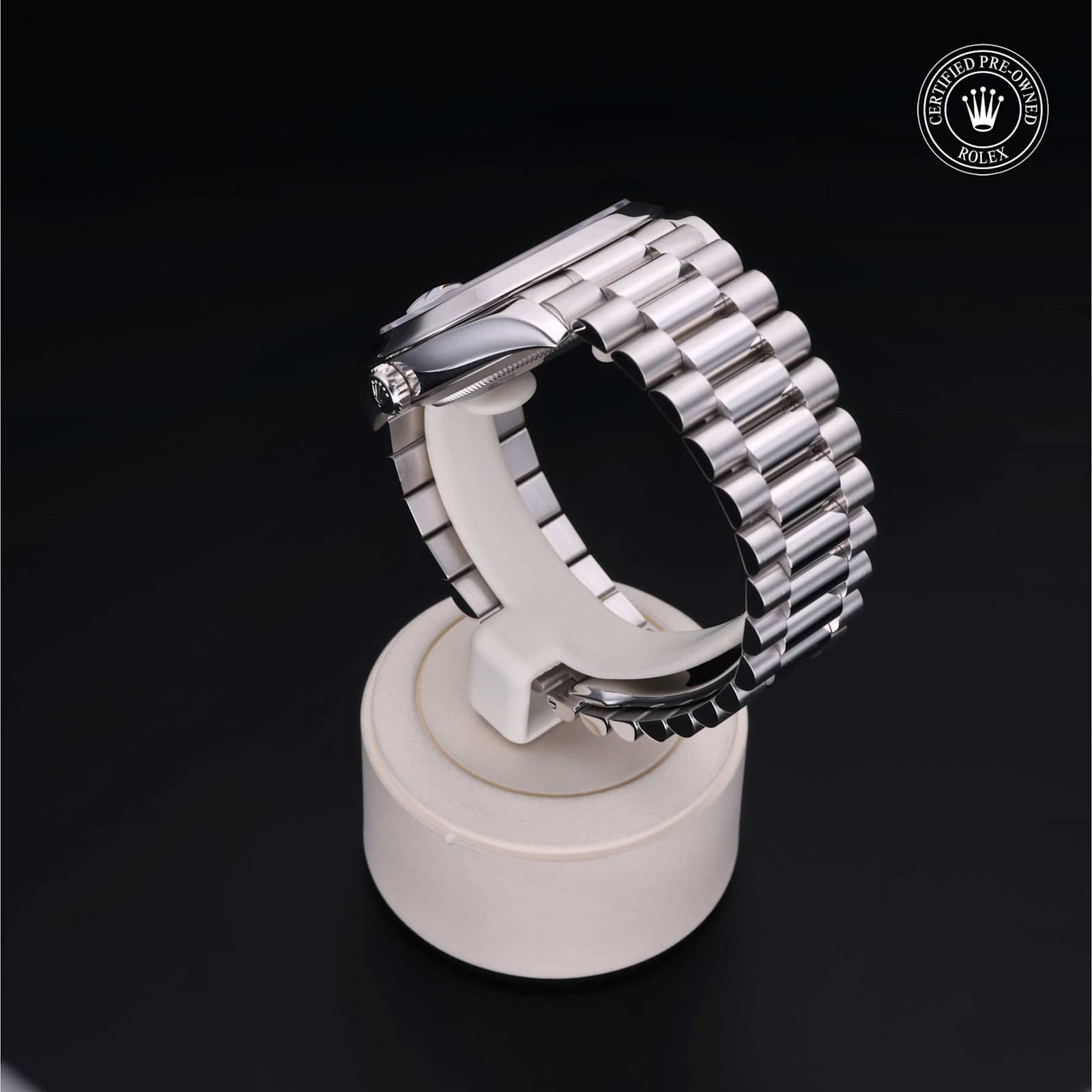 Rolex Day-Date in Platinum, 228206 - Bucherer