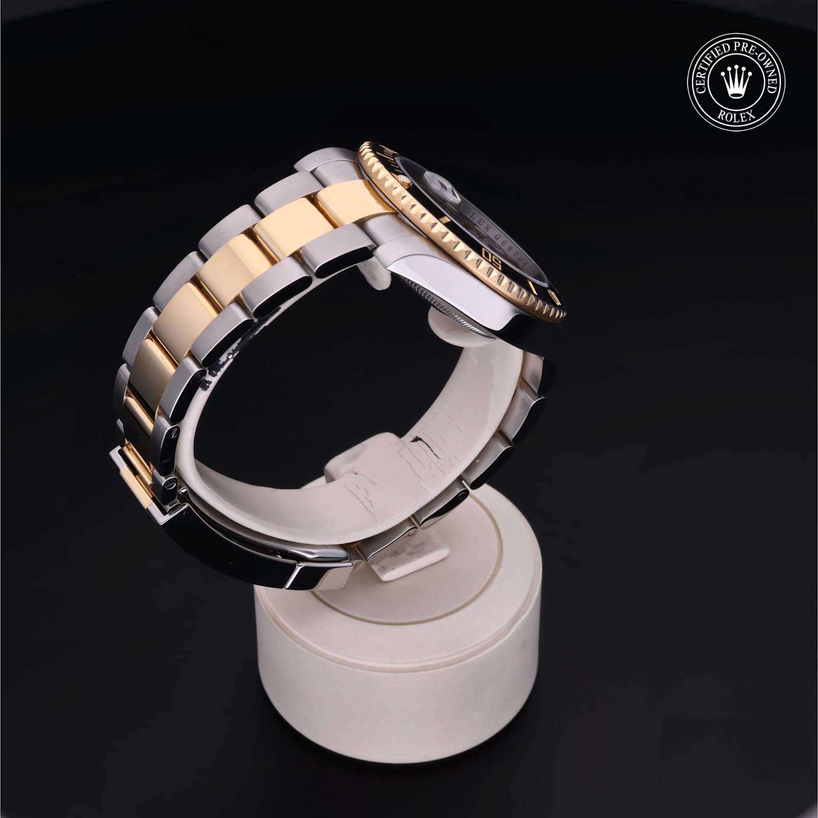 Rolex Submariner Date in Bicolor, 116613 - Bucherer