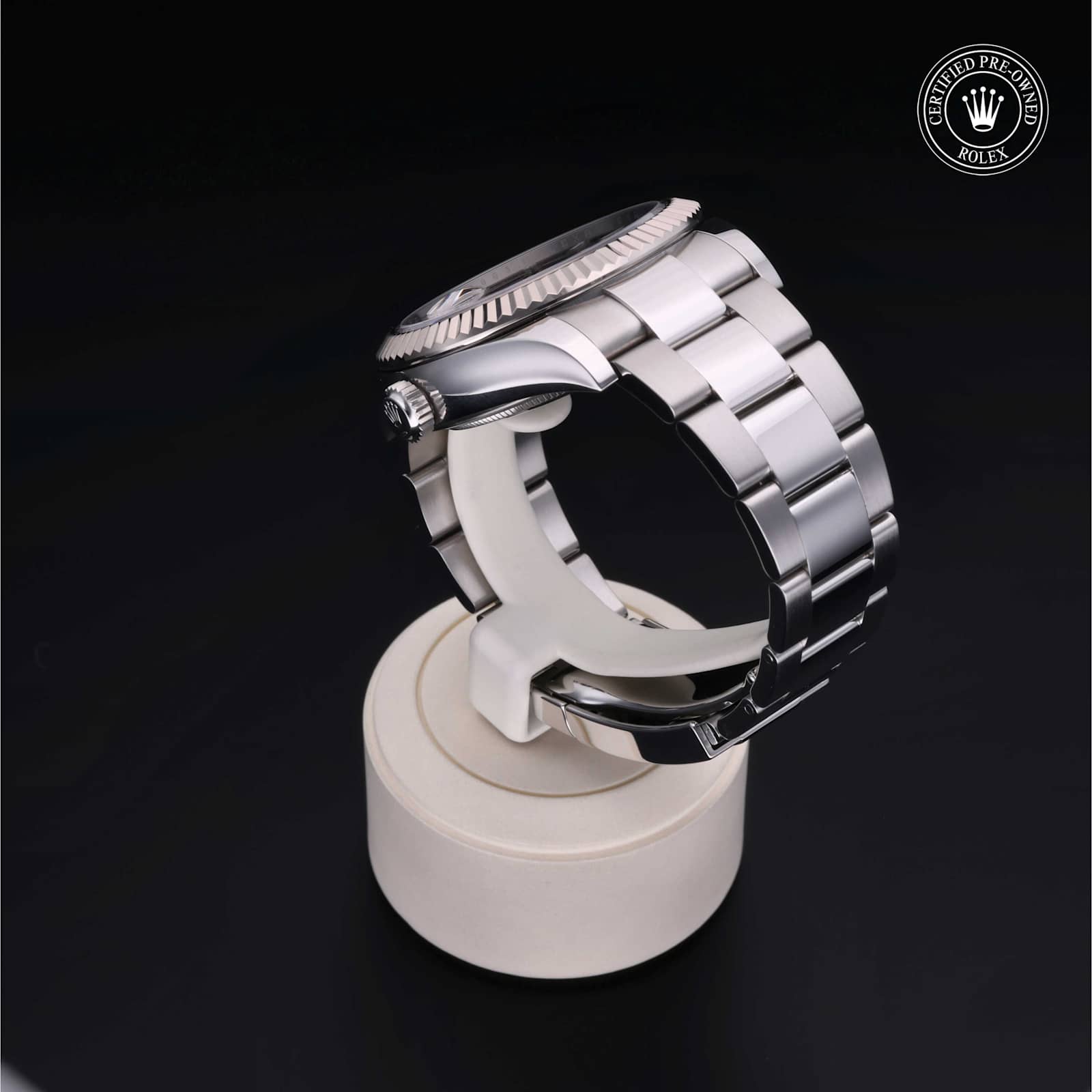 Rolex Sky-Dweller in Steel, 326934 - Bucherer
