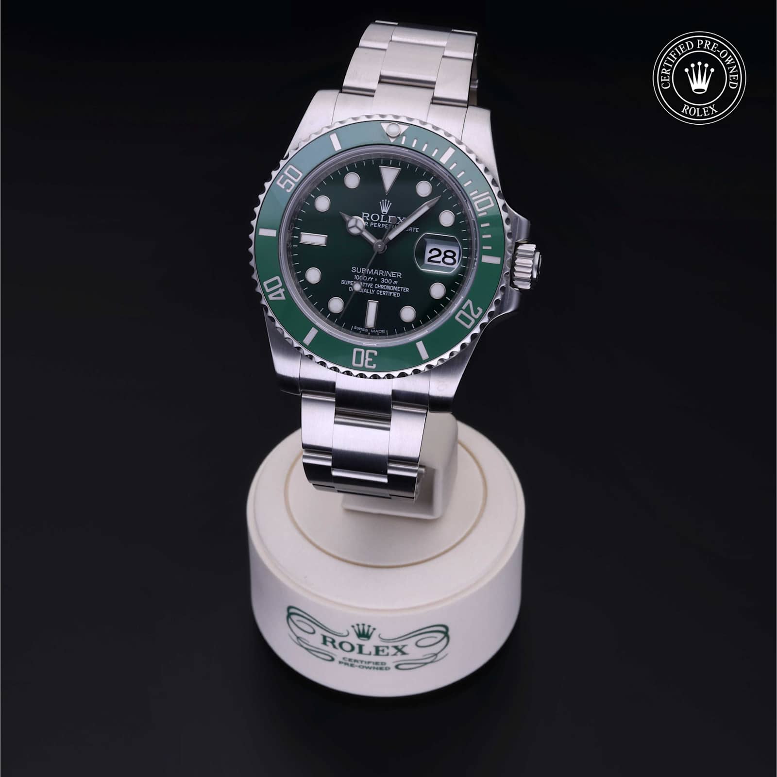 Submariner Date alternate view 4