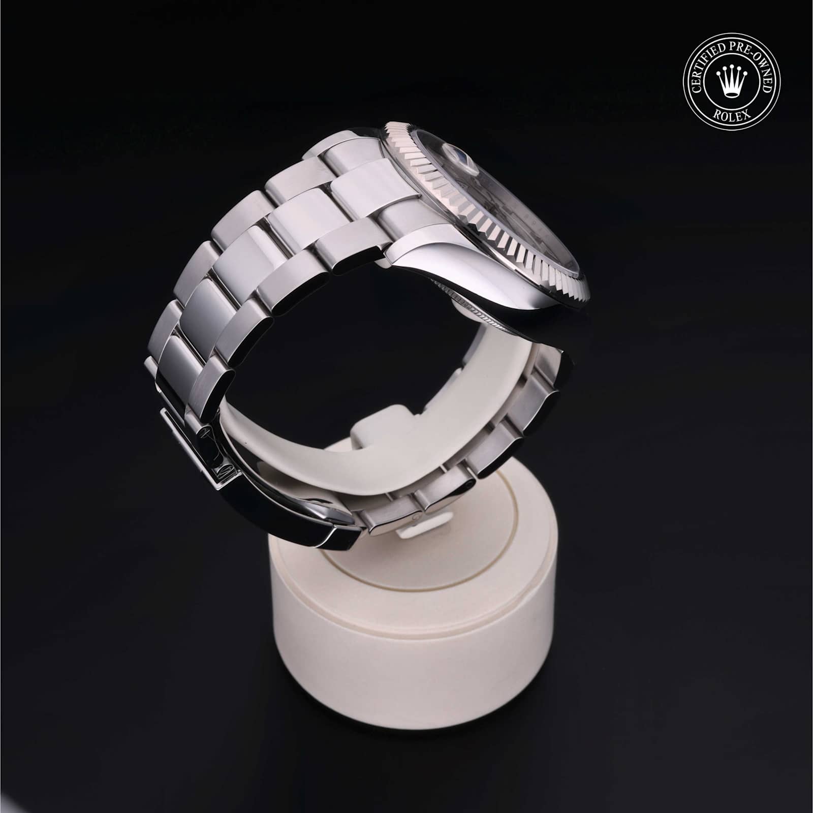 Rolex Sky-Dweller in Steel, 326934 - Bucherer