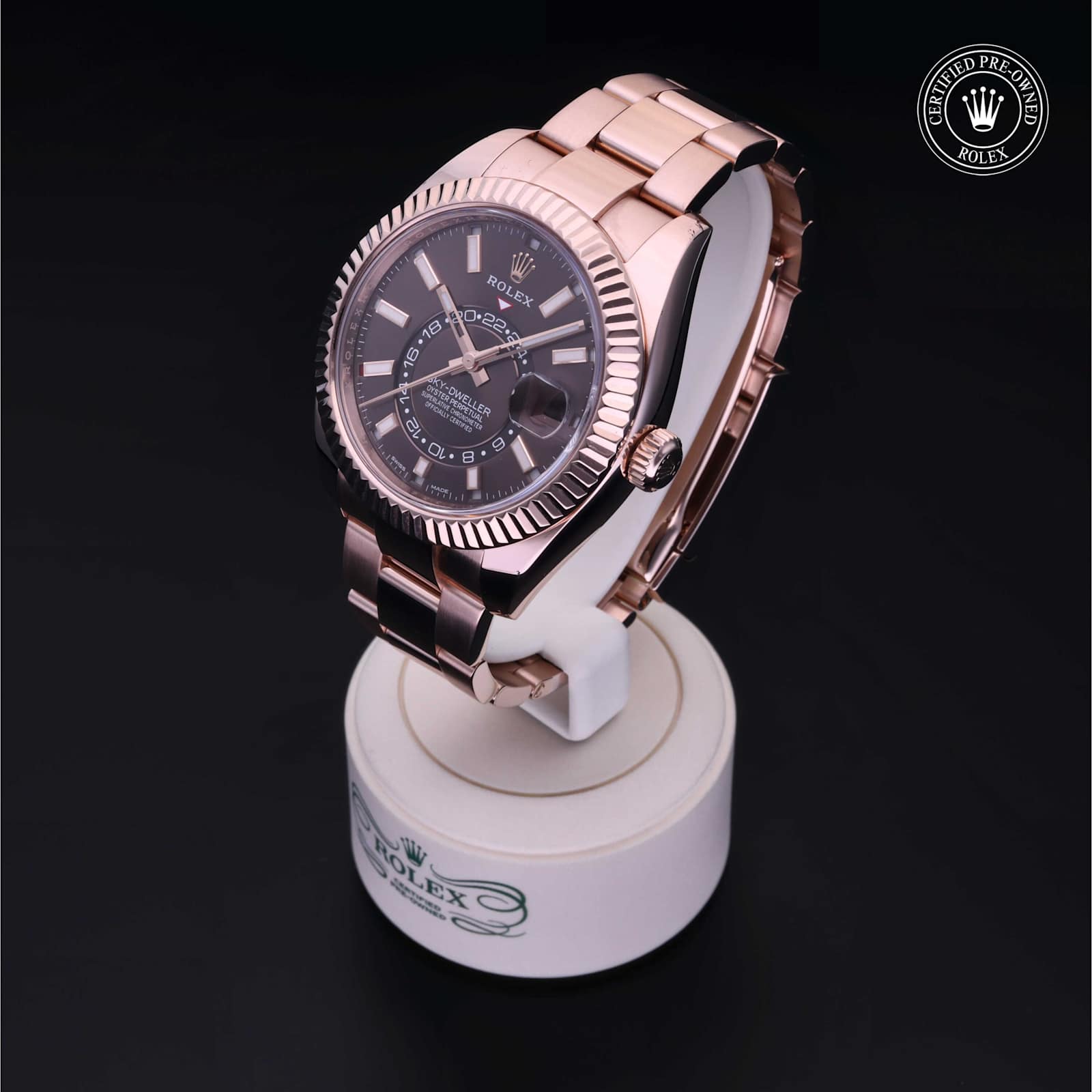 Rolex Sky-Dweller in Rose Gold, 326935 - Bucherer