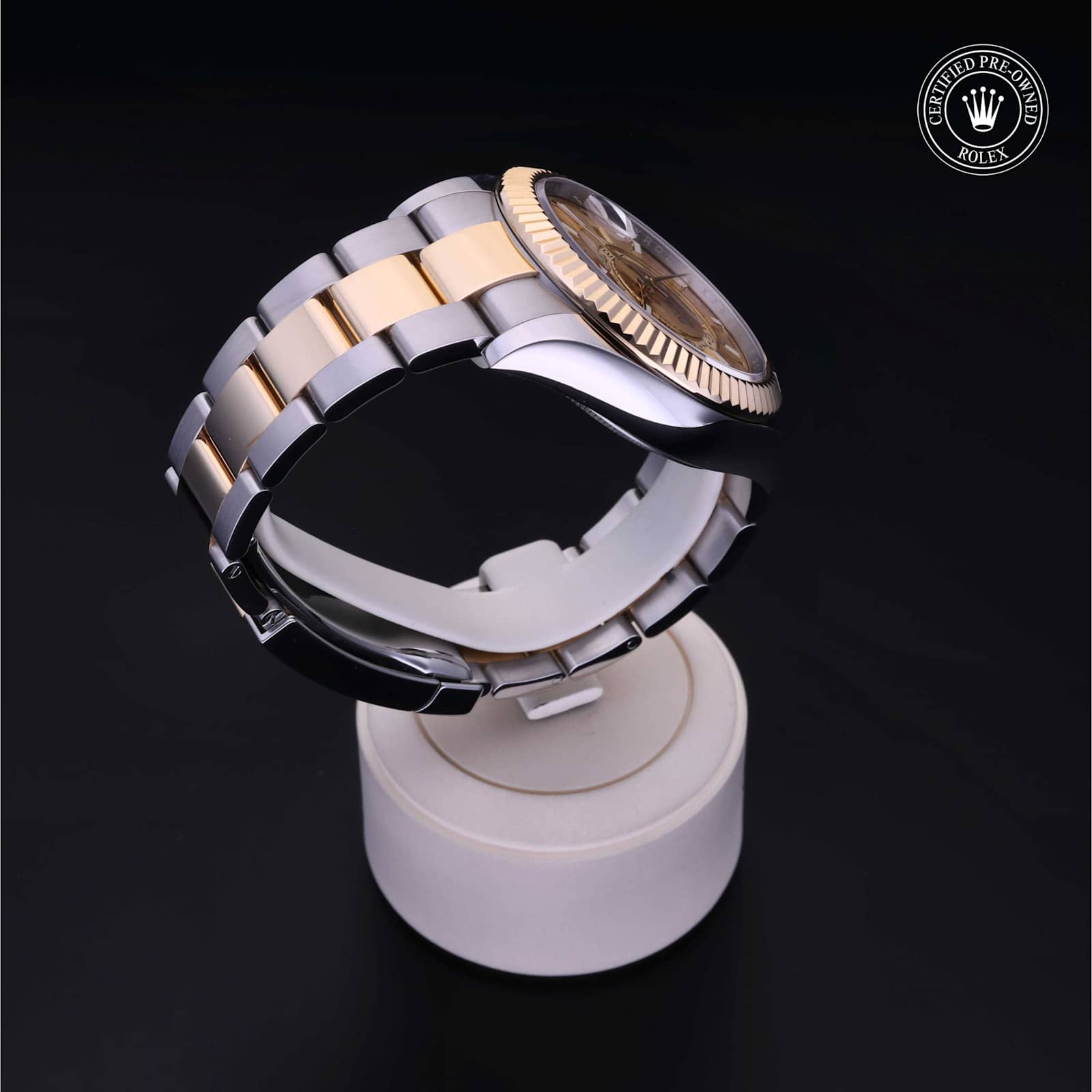 Rolex Sky-Dweller in Bicolor, 326933 - Bucherer
