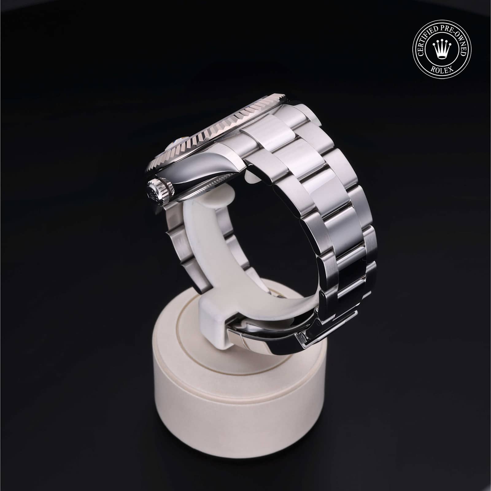 Rolex Sky-Dweller in Steel, 326934 - Bucherer