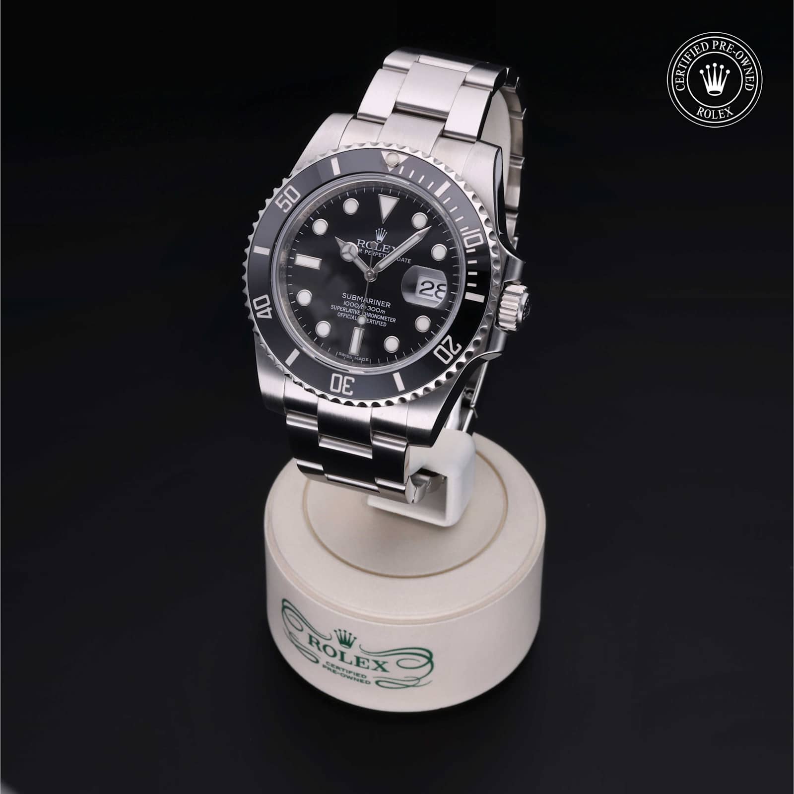 Submariner Date alternate view 5