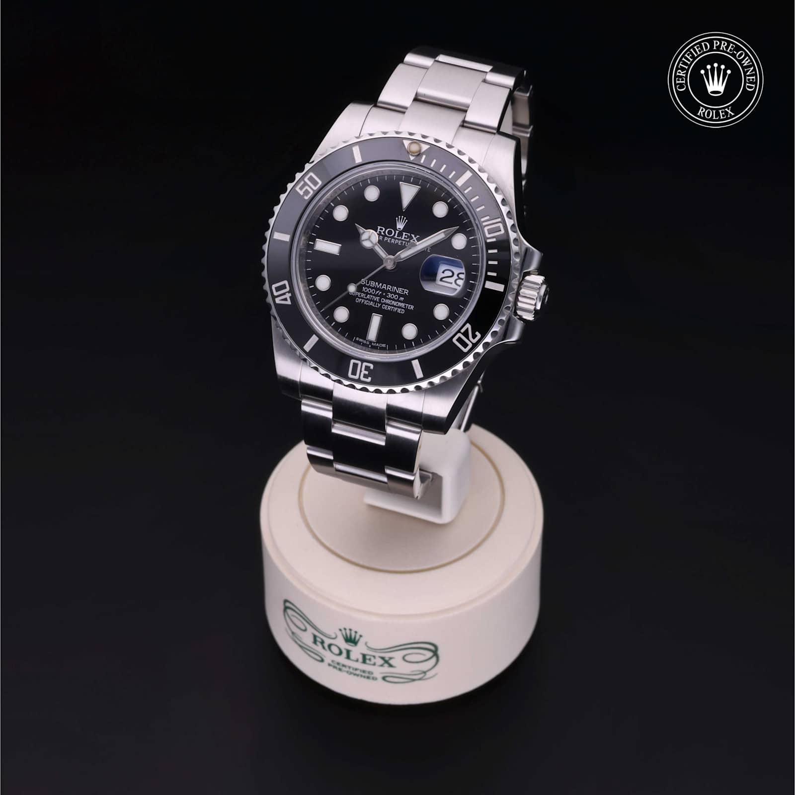 Submariner Date alternate view 5