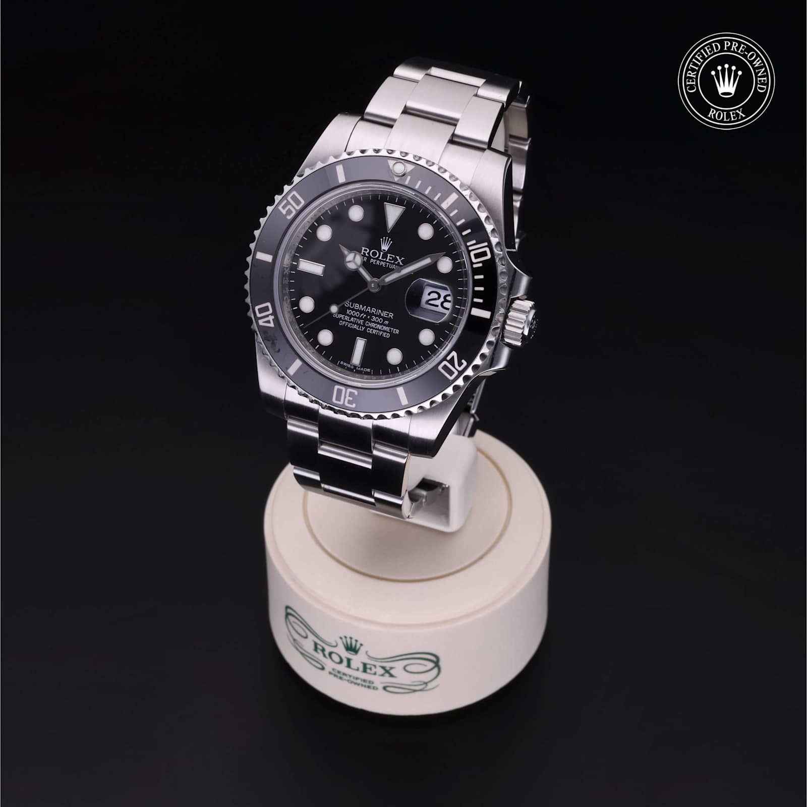 Submariner Date alternate view 5