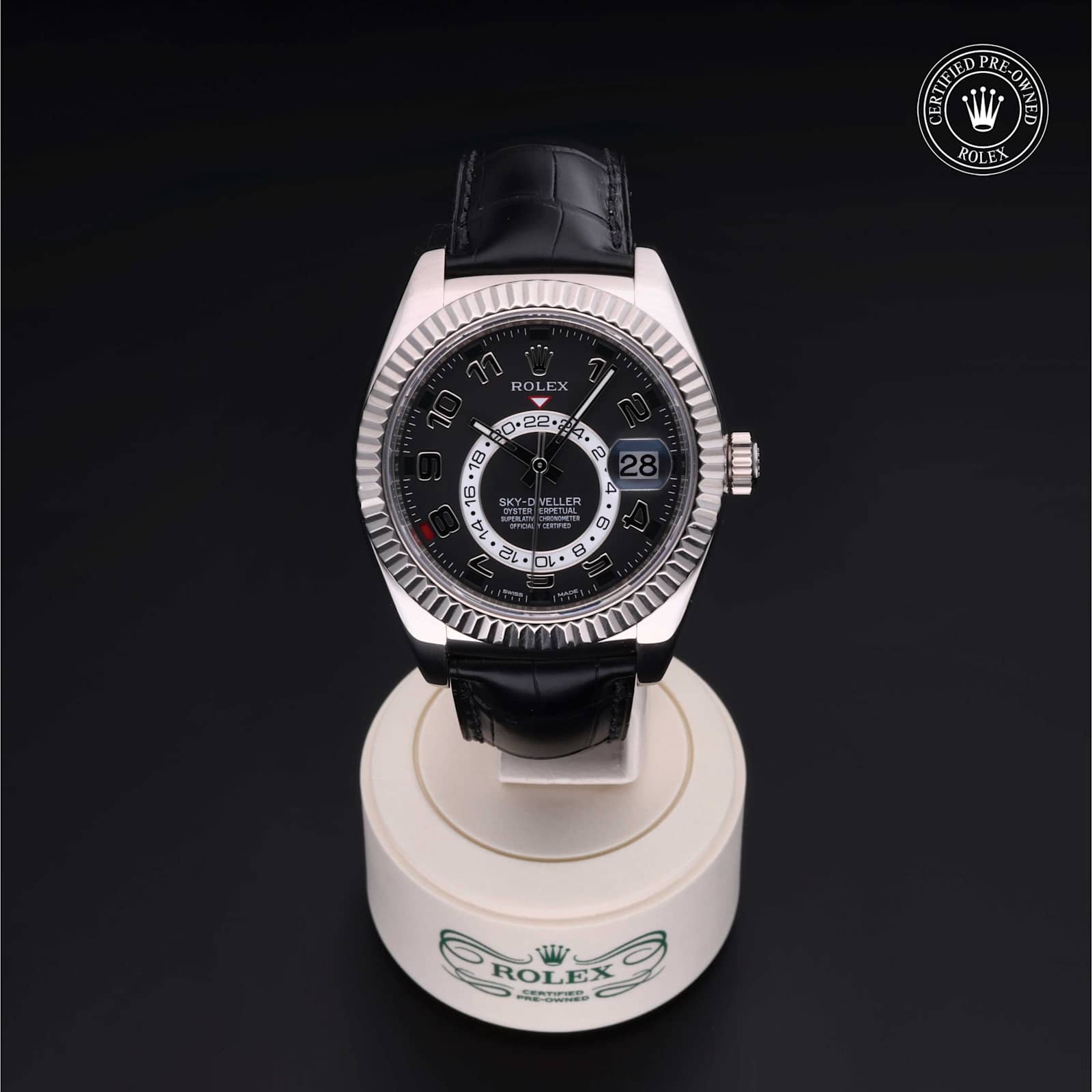 Rolex Sky-Dweller in White Gold, 326139 - Bucherer