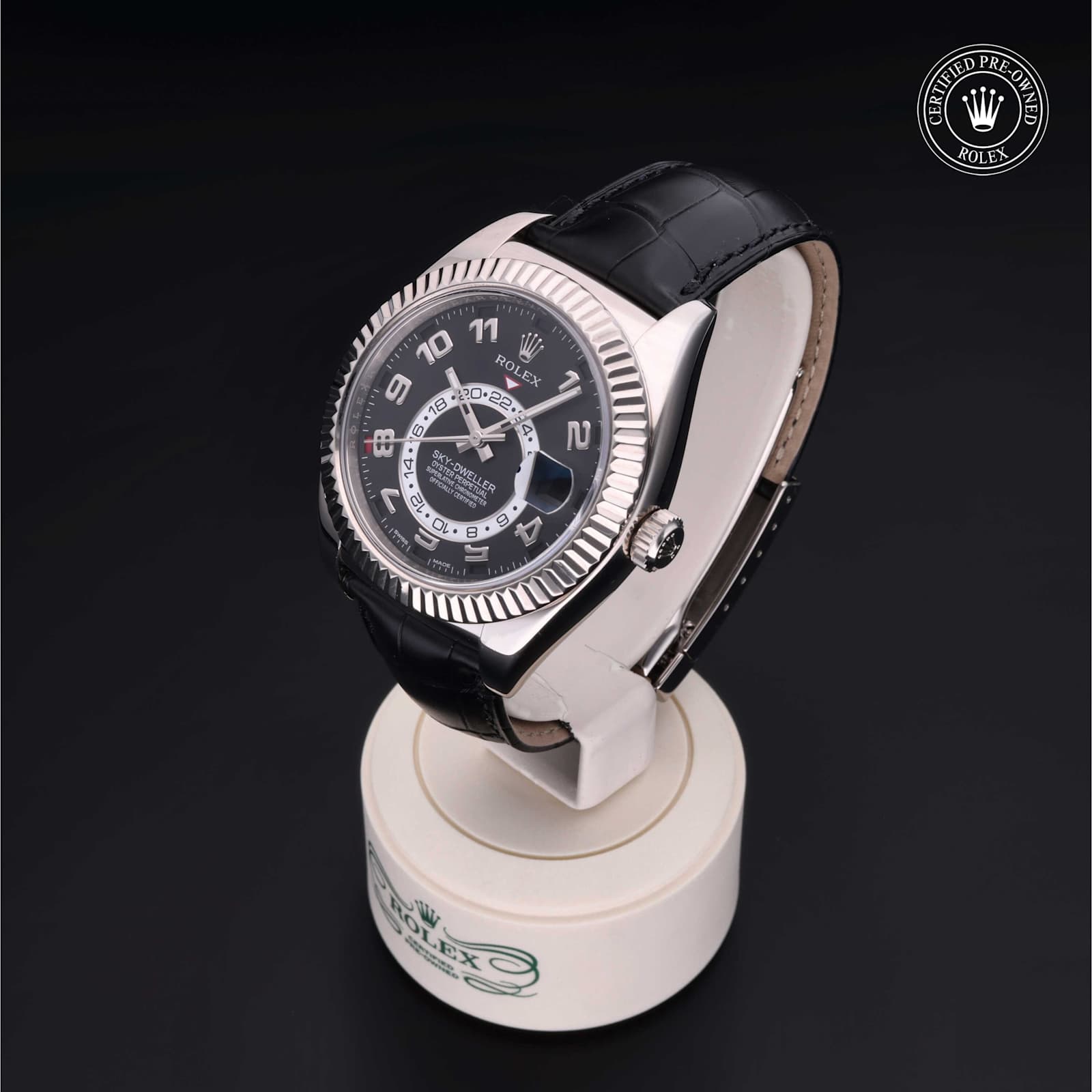 Rolex Sky-Dweller in White Gold, 326139 - Bucherer