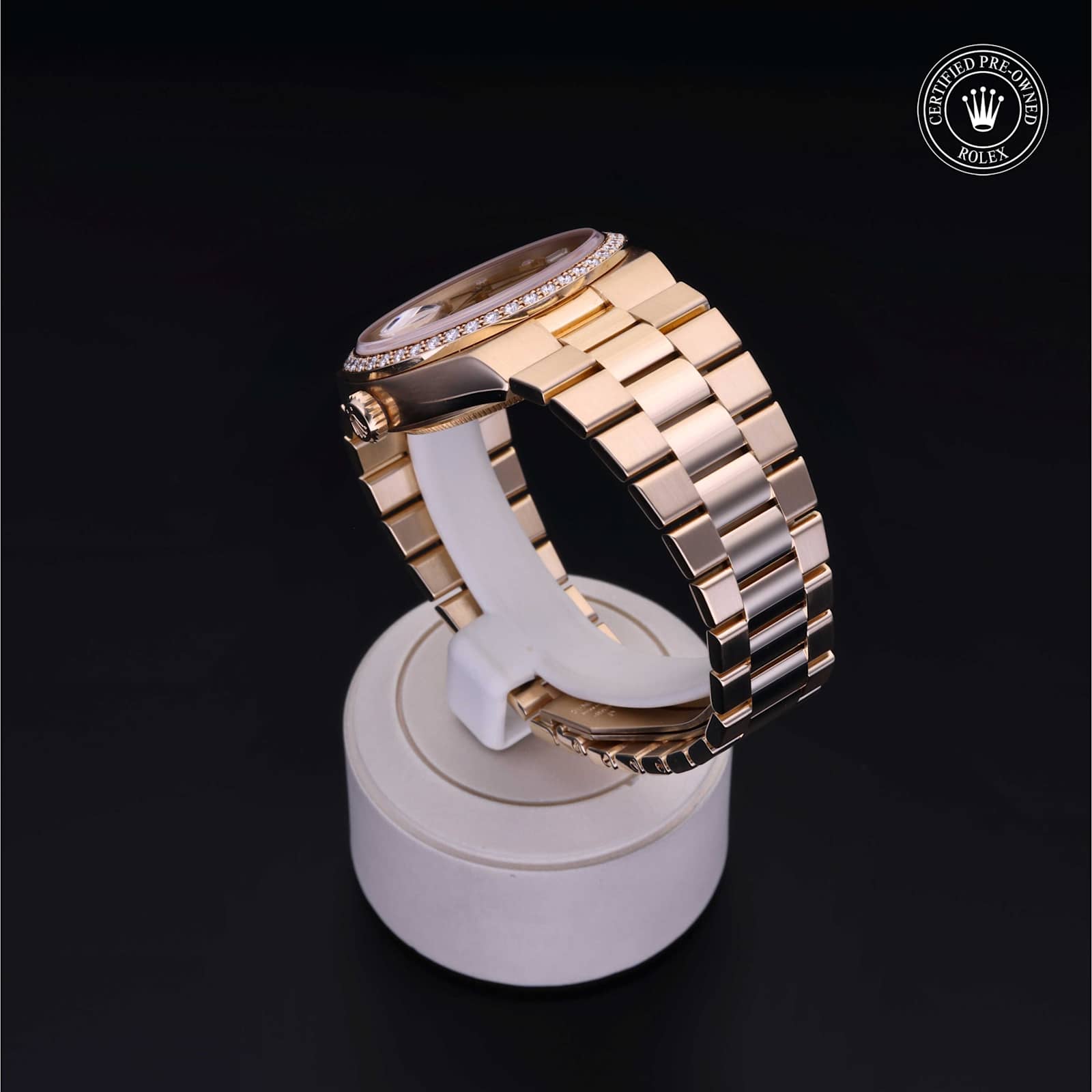 Rolex Oysterquartz in Yellow Gold, 19048 - Bucherer