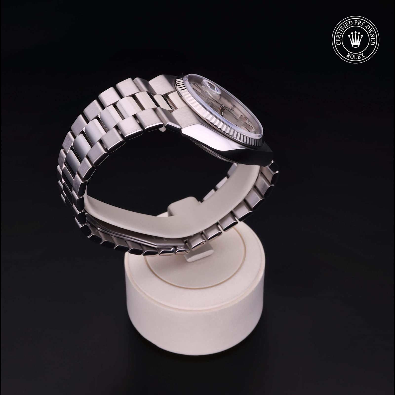 Rolex Oysterquartz in White Gold, 19019 - Bucherer