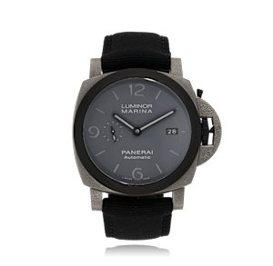 Panerai in Titanium, PAM02662 - Bucherer