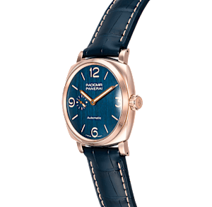 Panerai Radiomir 1940 in Rose Gold, PAM00695 - Bucherer