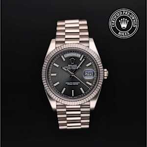 Rolex Day-Date in Weissgold, 228239 - Bucherer