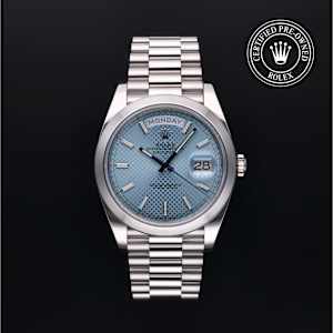 Rolex Day-Date en Platine, 228206 - Bucherer