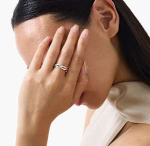 Possession 
, , hi-res