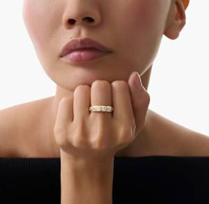 Possession 
, , hi-res