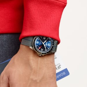 Bell & Ross BR V2 in Stainless steel, BRV293-BLU-ST/SF - Bucherer