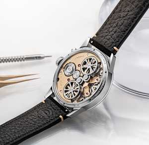 Armin Strom Mirrored Force Resonance in Stahl, ST26-ZG.90 - Bucherer