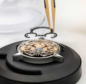 Armin Strom Mirrored Force Resonance in Stahl, ST26-ZG.90 - Bucherer