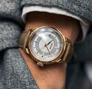 Biver Automatique in Rose gold, PRF-00018 - Bucherer