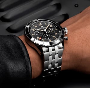 SUPER AVI B04 CHRONOGRAPH GMT 46 P-51 MUSTANG
, 