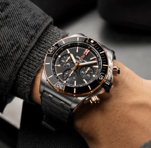 Chronomat B01 Chronograph 44
,
