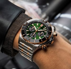 Chronomat B01 Chronograph 44
,