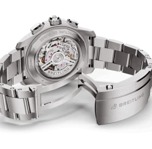 Avenger B01 Chronograph 44
,
