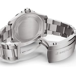 Avenger 44 GMT
,